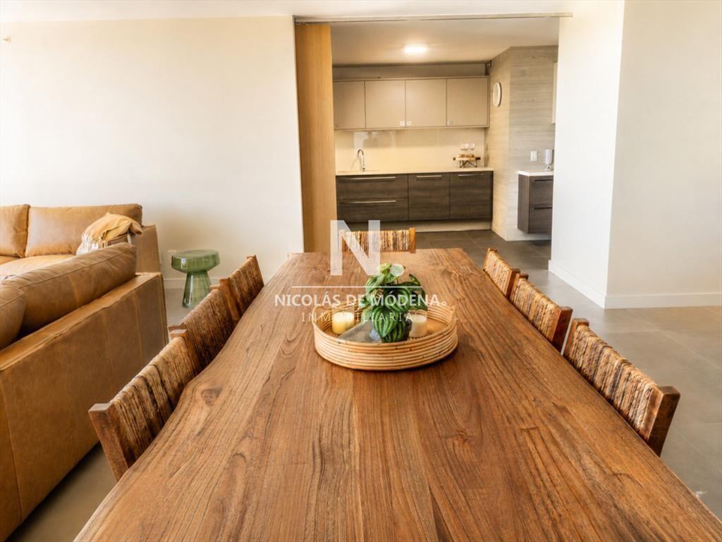 Apartamento de 3 dormitorios en venta en Torre
