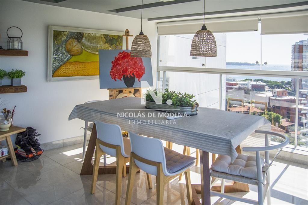 Apartamento 2 dormitorios en venta a metros del mar, Punta