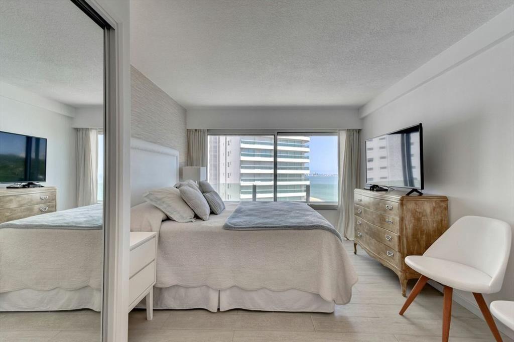 Alquiler apartamento de 3 dormitorios en Punta