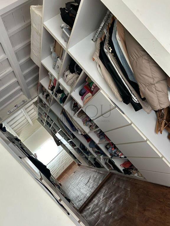 VENTA CASA 4 DORMITORIOS GRAN TERRENO PINAR SUR