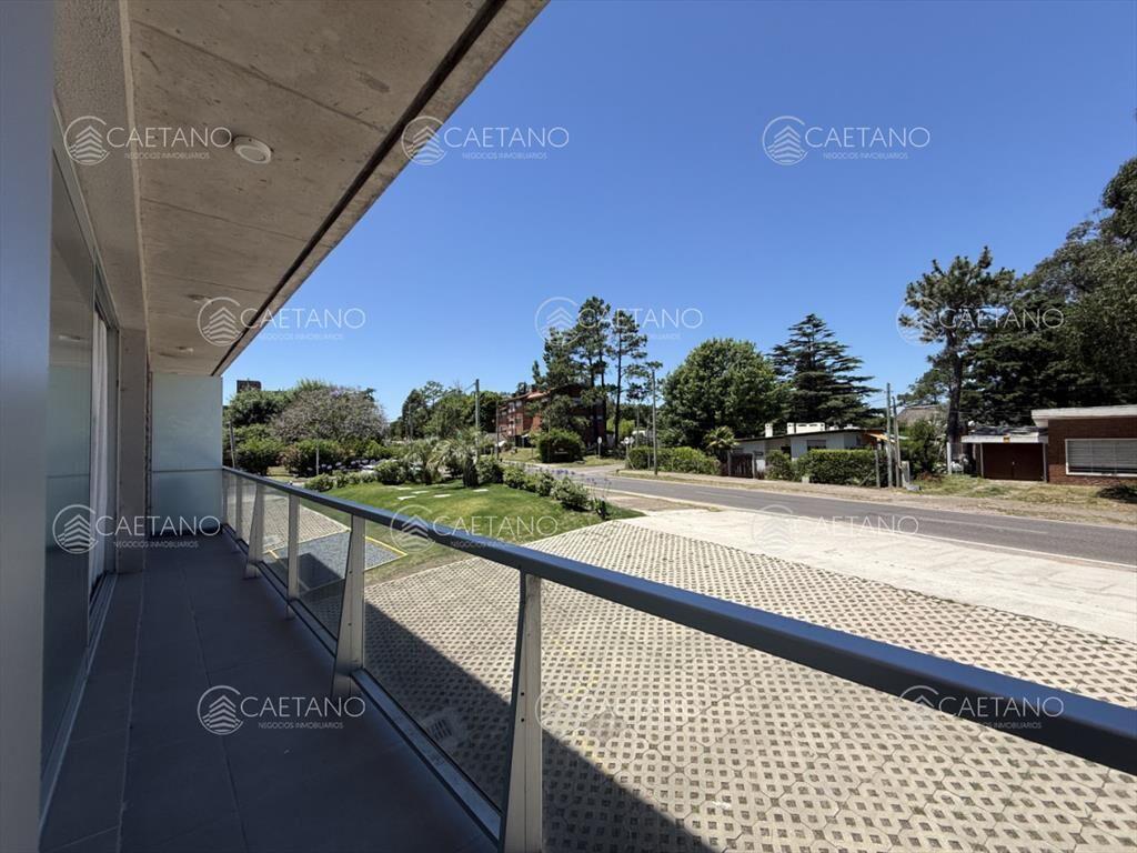 Apartamento en venta  Edificio Pinheiros  Parada