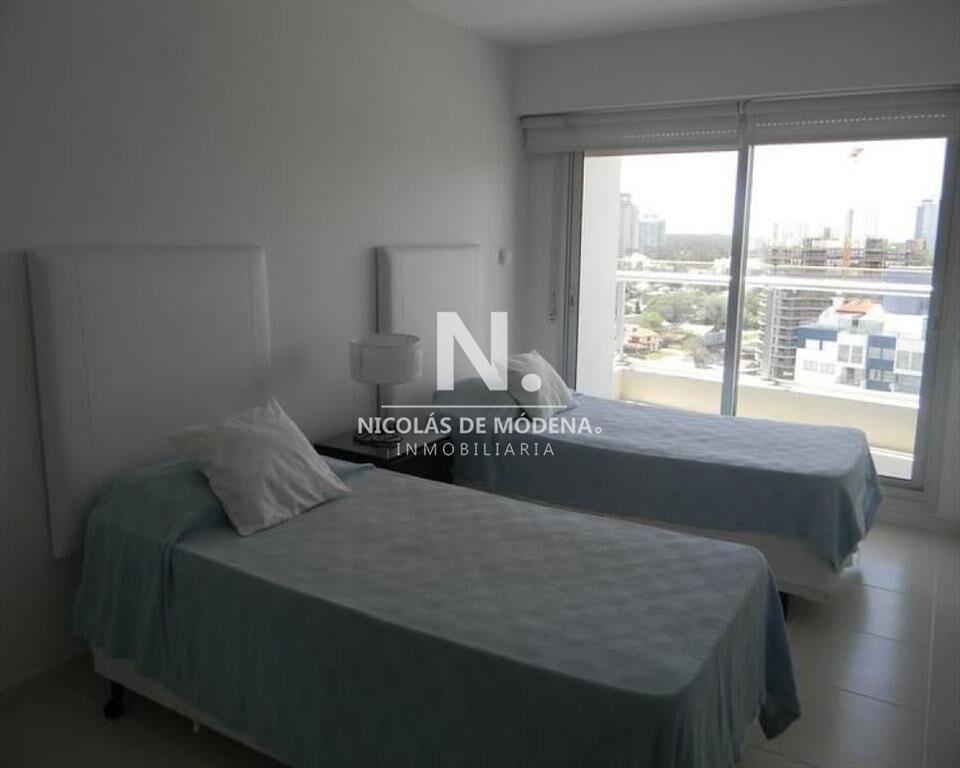 Apartamento en venta y alquiler temporario Playa