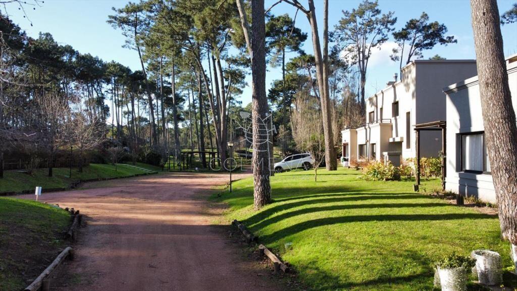 Vende oportunidad de inversión en Pinares, Punta