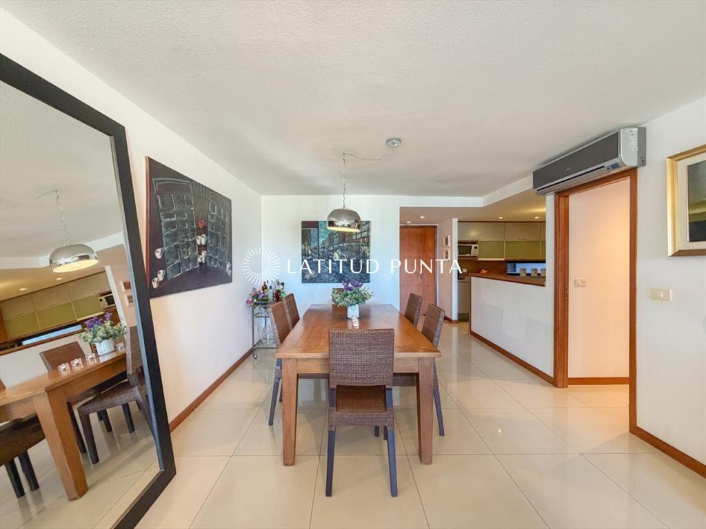 Apartamento en Roosevelt, 3 dormitorios