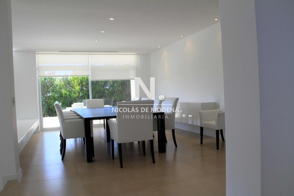 En venta y alquiler casa en Manantiales de 5