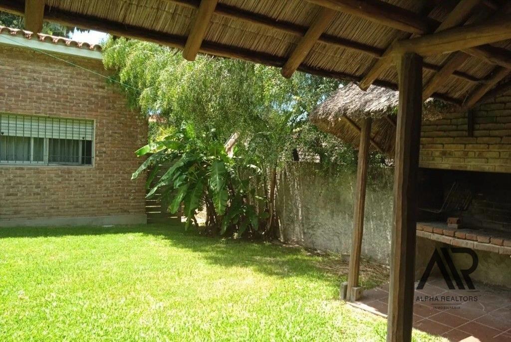 Casa en venta en Atlántida