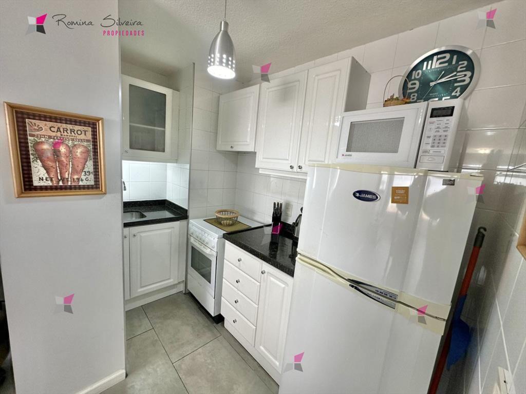 VENTA DE APARTAMENTO DE 1 DORMITORIO Y MEDIO EN