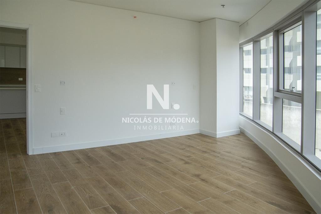 Departamento en venta en Torre de categoria en de