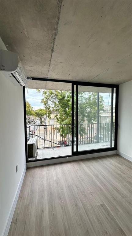 Venta Apartamento monoambiente con balcón en excelente zona
