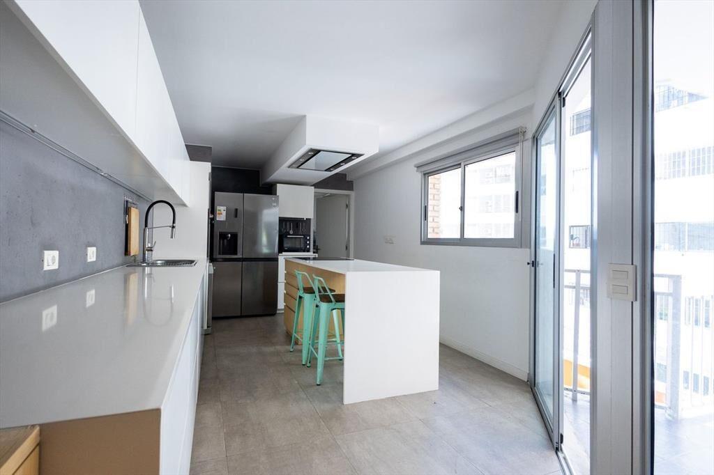 Venta apartamentos tres dormitorios golf