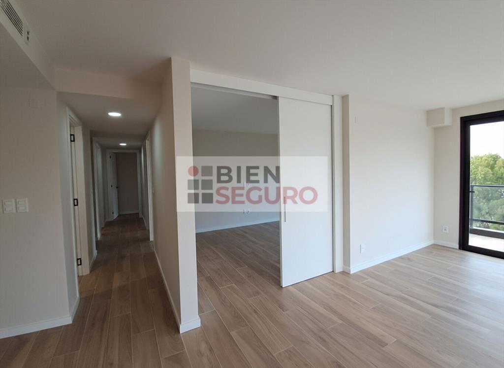 Penthouse a estrenar, de 3 dormitorios, 3 baños en alquiler