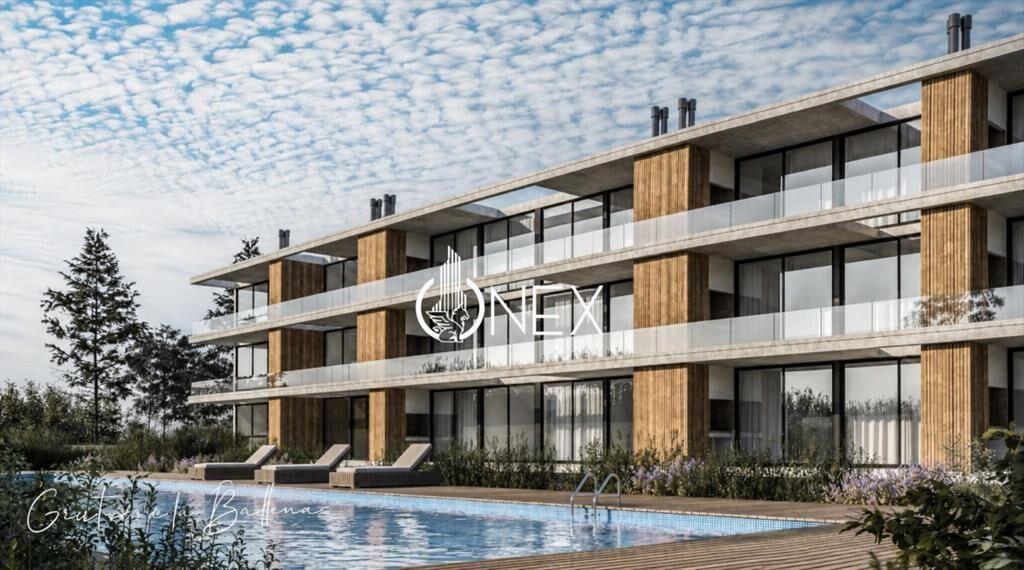 Venta monoambiente con división , balcón con parrillero y