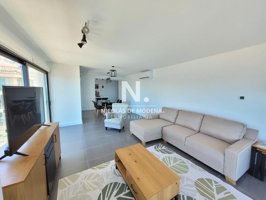 Apartamento en venta, 3 dormitorios 2 baños, bonaire iv-Pu