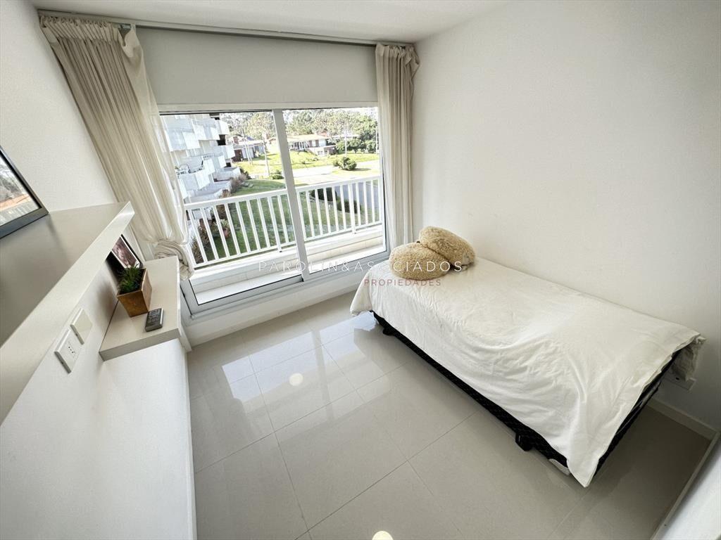 Departamento venta en punta del este playa mansa