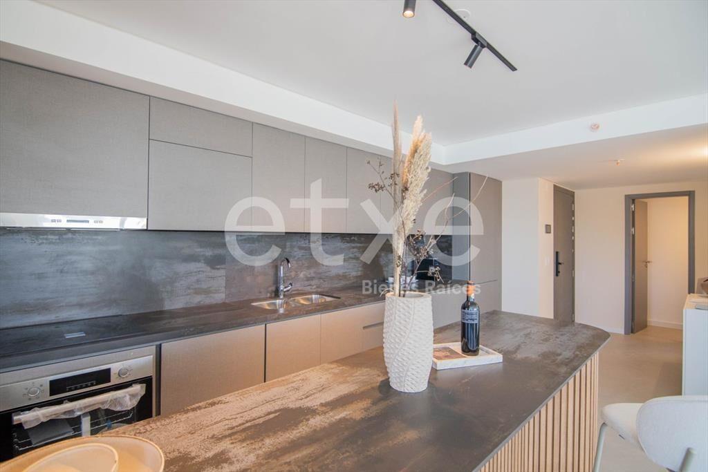 Venta Apartamento 2 dorm 3 baños Carrasco Boating Torre 2...