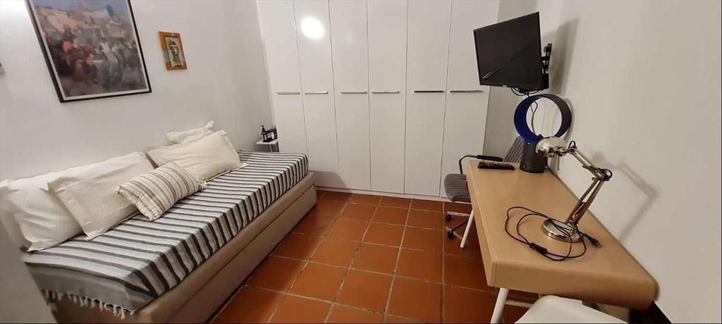 Alquiler Dúplex 2 dorm más escritorio, amoblado, Punta Carr