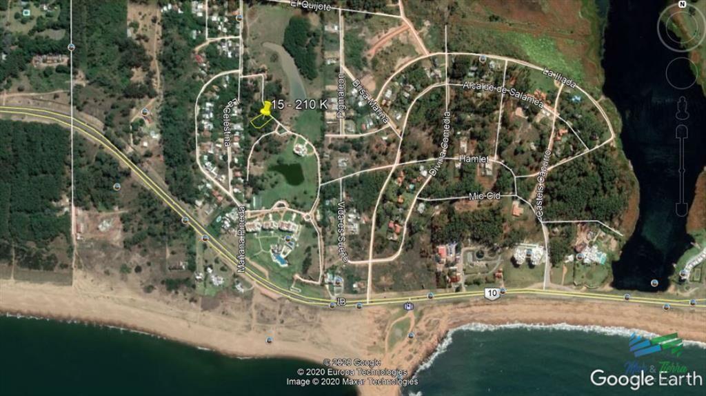 Venta de terreno en playa mansa con entorno de a