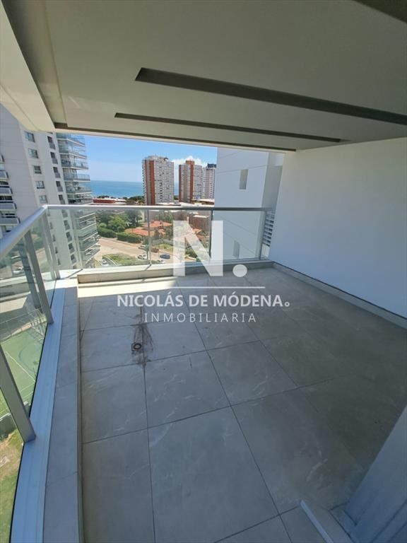 Departamento en venta a metros del mar. Miami II