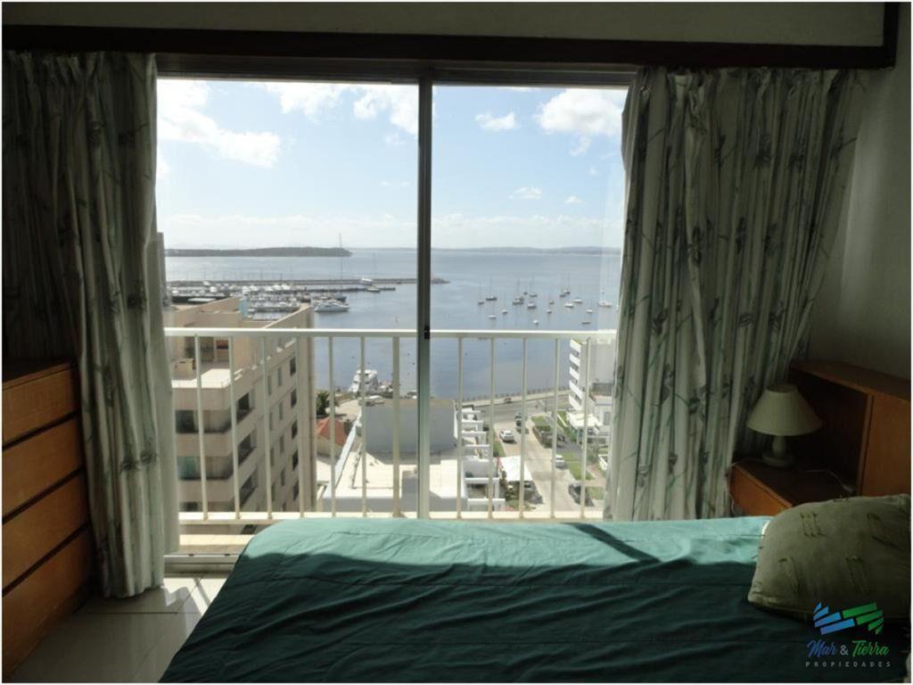 Apartamento en Peninsula, 2 dormitorios *