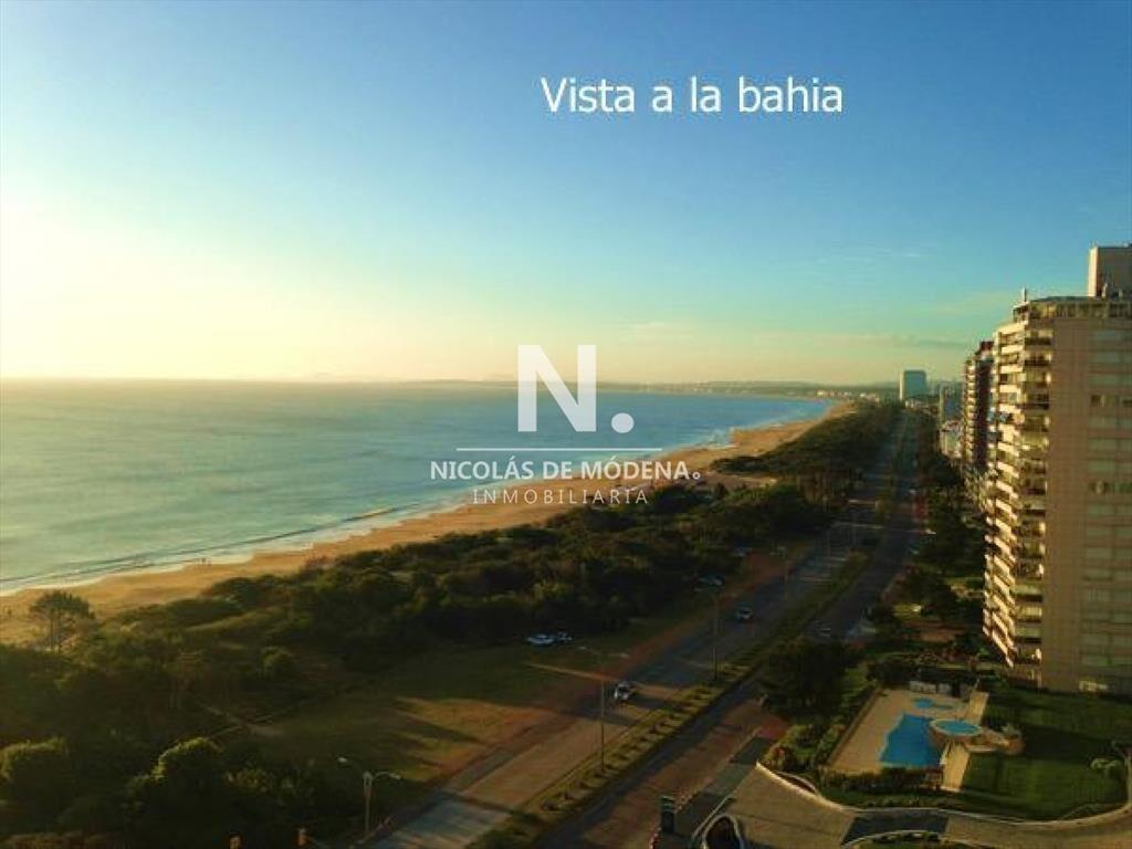 Hermoso Departamento en venta frente a Playa