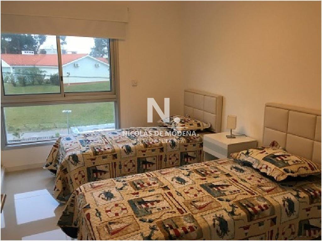 Apartamento en Venta de 2 dormitorios en Playa ,