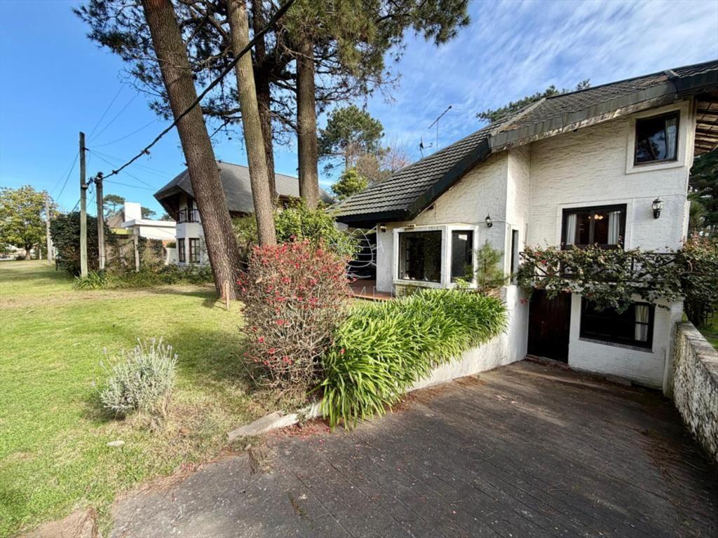 Casa en Pinares - Punta del Este