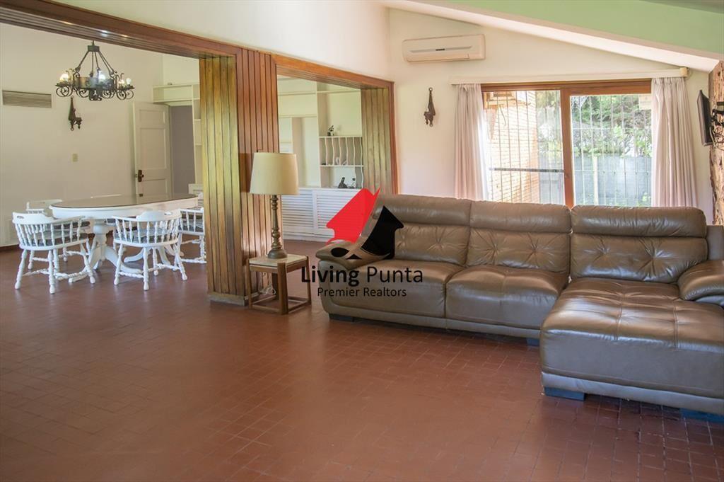 En venta casa de 3 dormitorios en Punta del Este