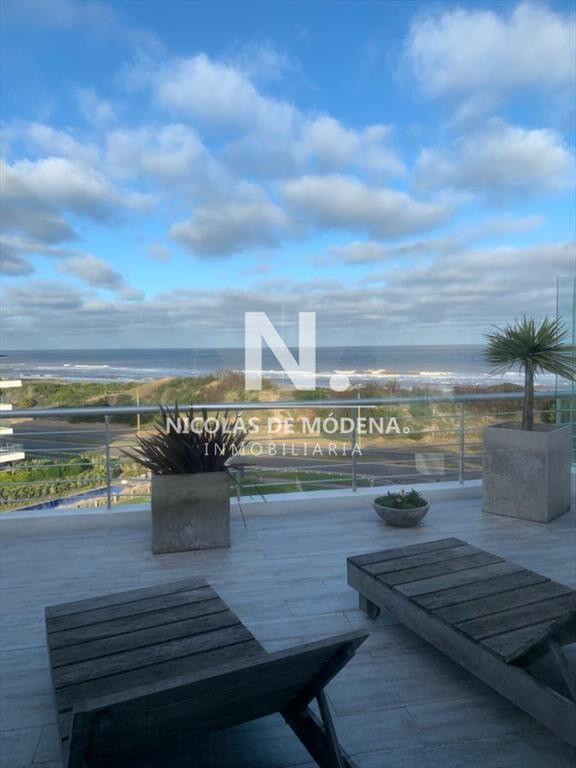 Hermoso Penthouse frente al mar.