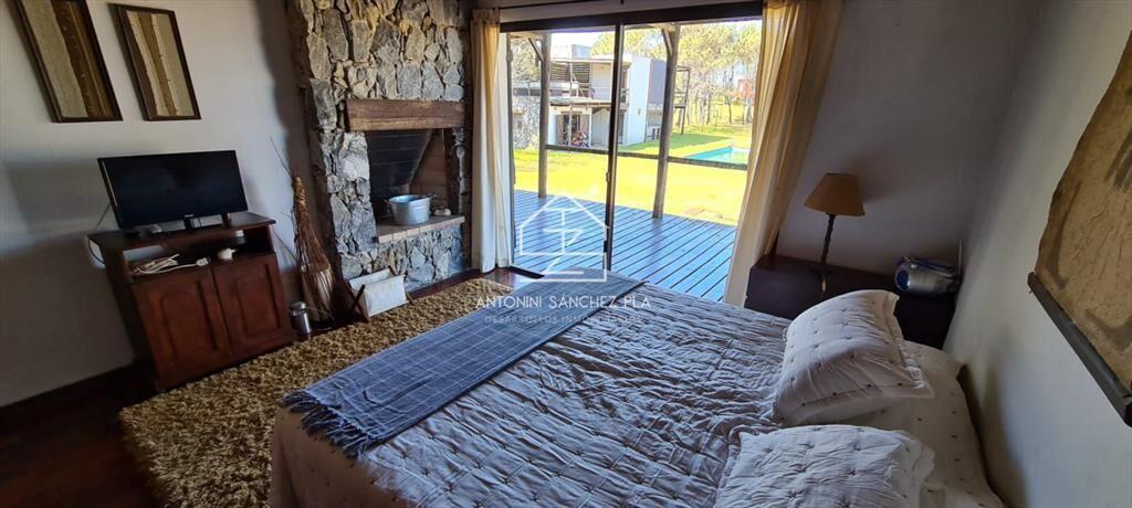 VENTA ESPECTACULAR CHALET ARENAS DE JOSE IGNACIO