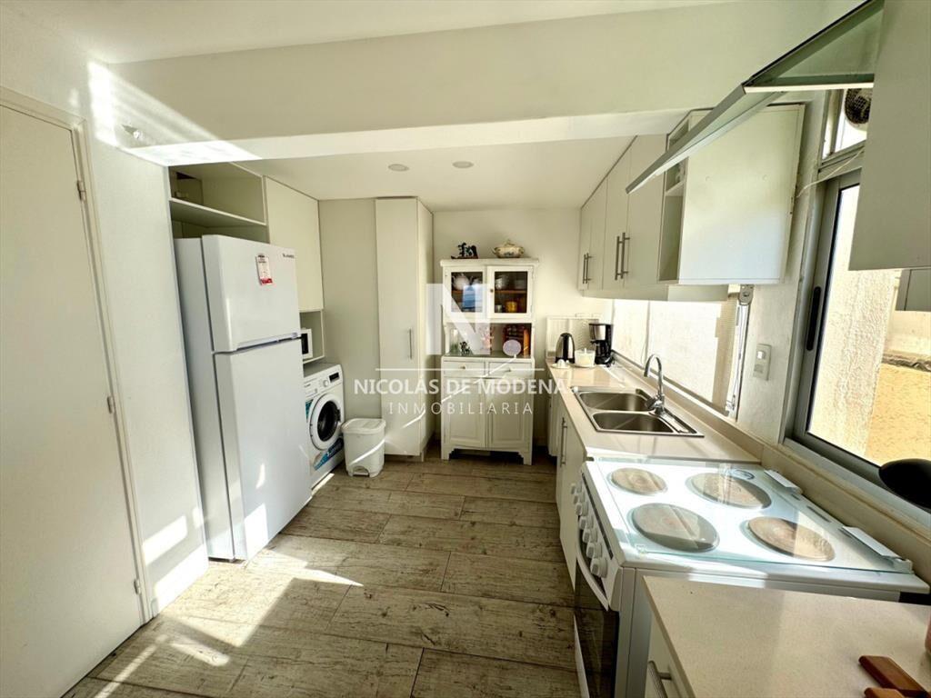 Excelente apartamento en península playa brava