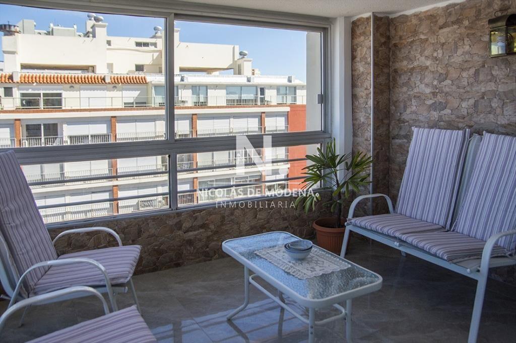 Departamento en venta de 2 dormitorios con vista