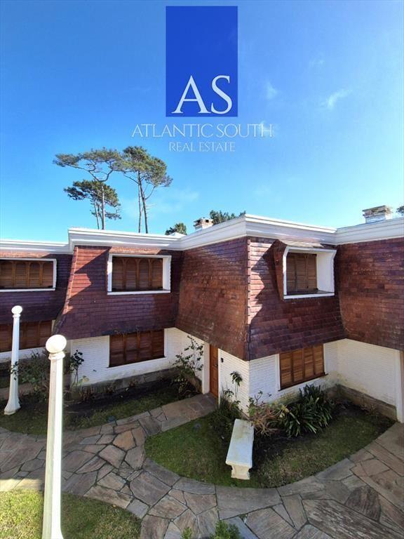 Oportunidad venta casa 2 dormitorios Playa Mansa