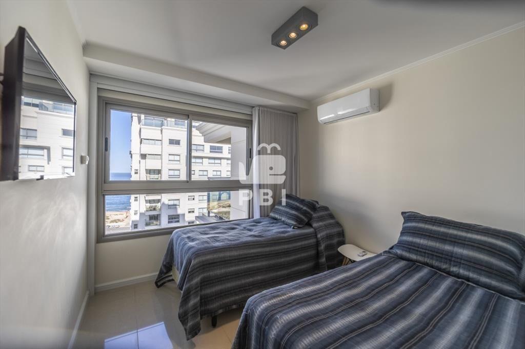 Apartamento dos dormitorios y dos suites - Imperiale III -