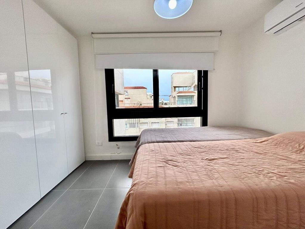 VENTA APARTAMENTO 3 DOMITORIOS, 3 BAÑOS Y GARAJE  PUNTA DEL