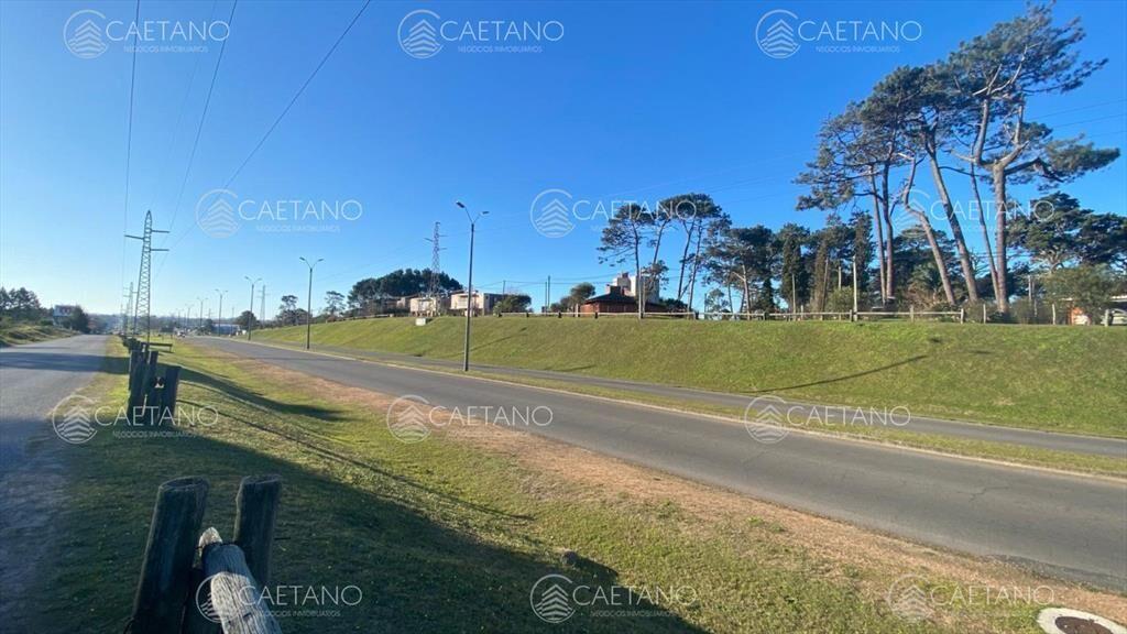 Terrenos en Av. Boulevard