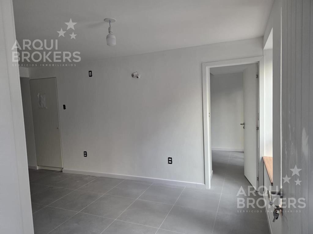 Apartamento monoambiente en alquiler en Centro - 001