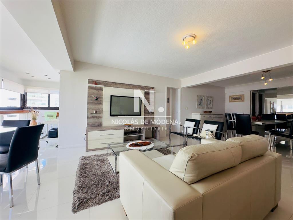 Apartamentode 2 dormitorios en venta en Punta del