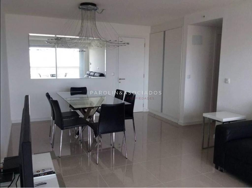 Apartamento en venta en Torre One, Punta Del Este