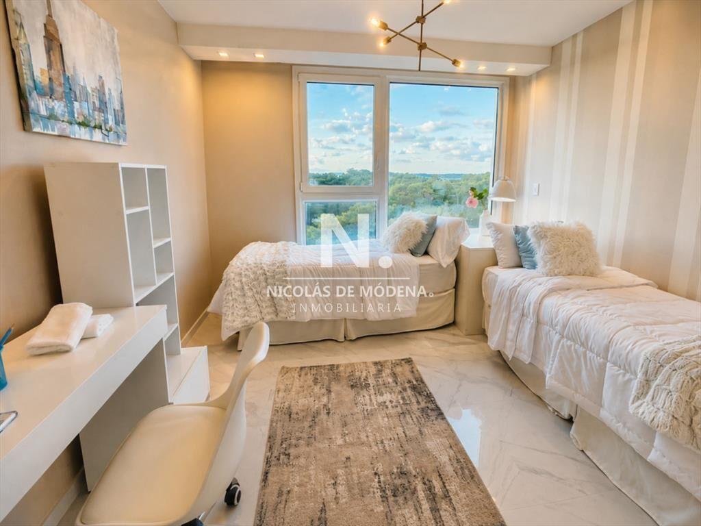 En venta apartamento de 2 dormitorios en Poseidon