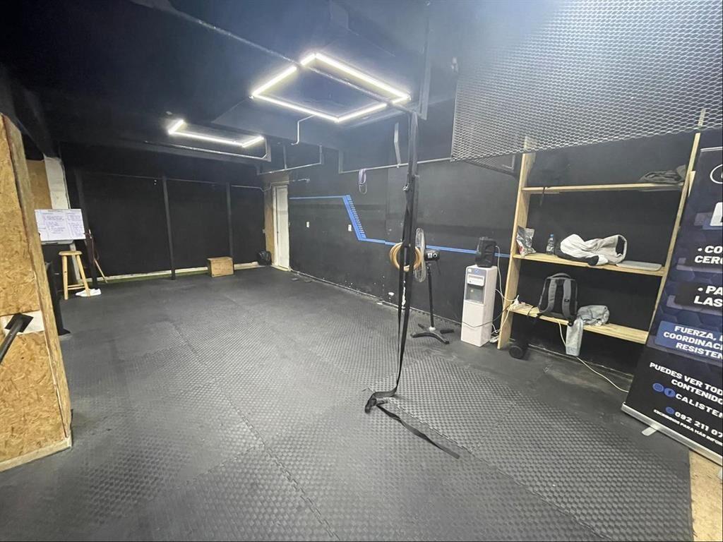 LOCAL COMERCIAL EN VENTA SOBRE JULIO HERRERA Y OBES