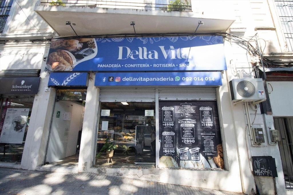 VENTA LLAVE ROTISERIA EN BARRIO DE LOS JUDIOS