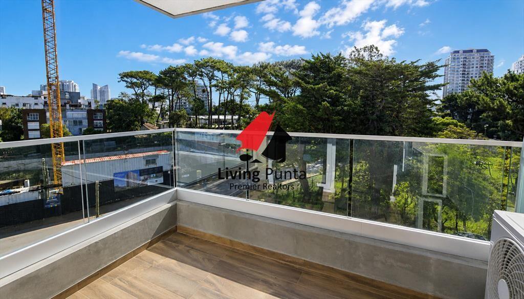 Apartamento de 1 dormitorio en venta, con vista a