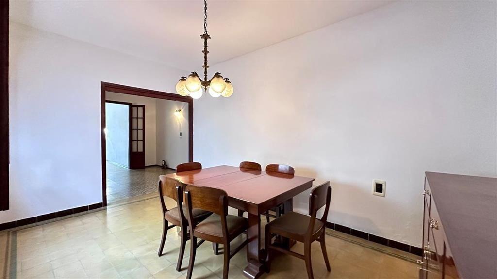 VENTA CASA CENTRICA CON GARAGE