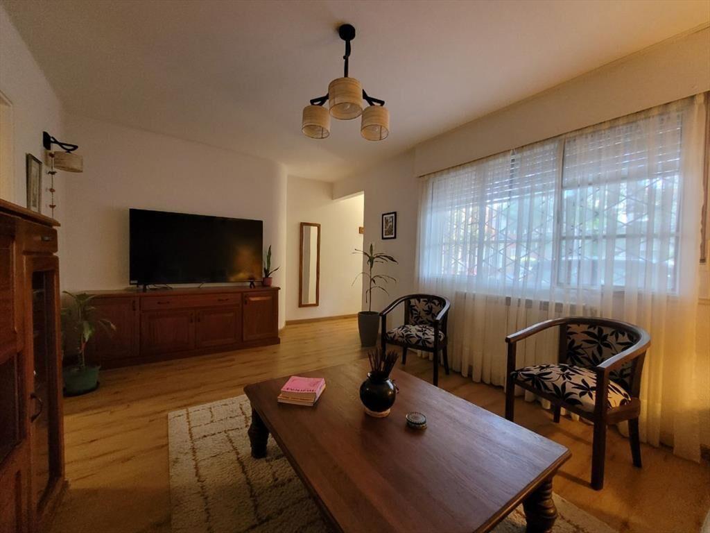 Venta casa impecable en La Blanqueada ...