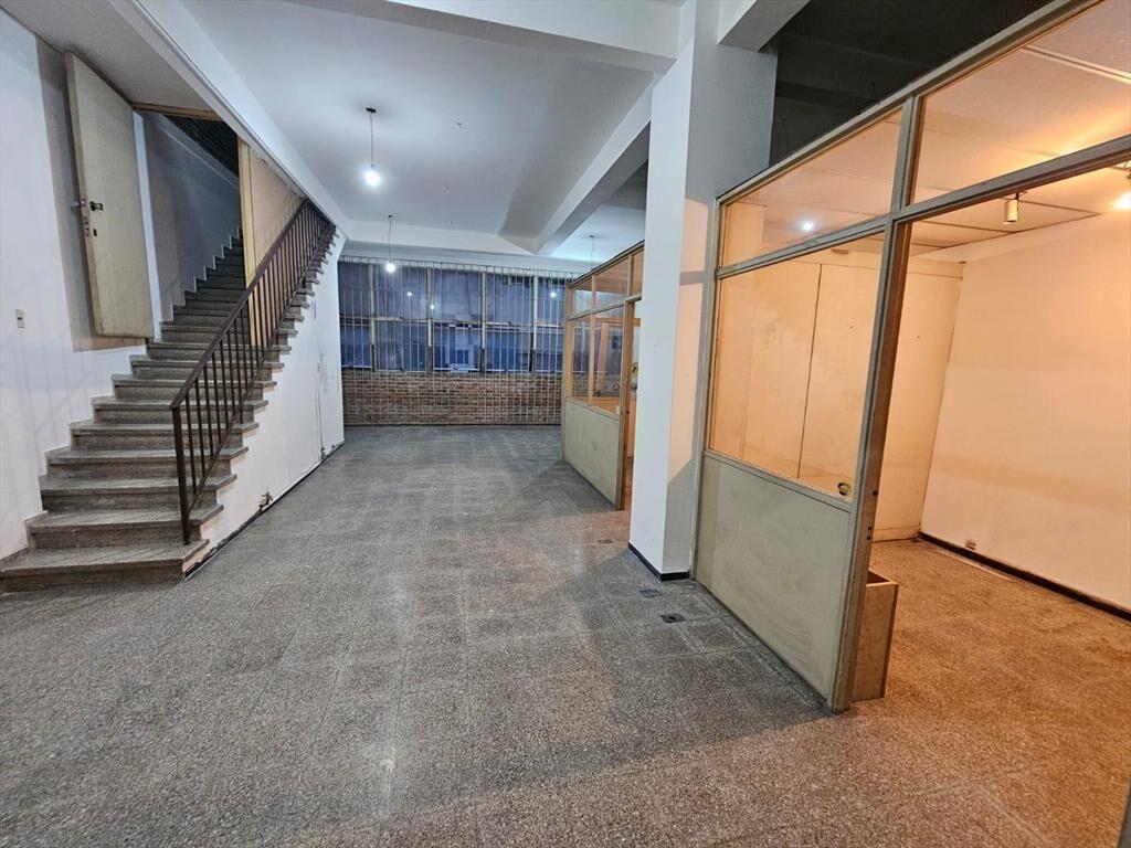 Sarandi y Bartolome Mitre, 270 m2, 6 mts de frente !!