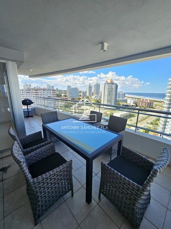 Apartamento en Punta del Este, Chiverta