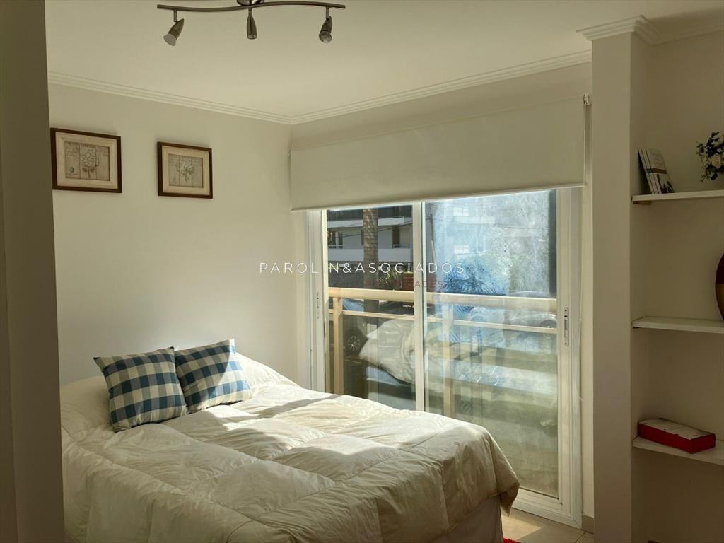 Apartamento en venta de 1 dormitorio, en edificio