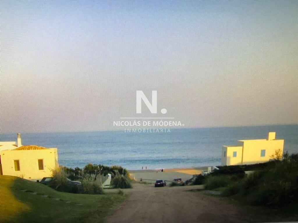 Con vista al mar, Oportunidad en la mejor zona