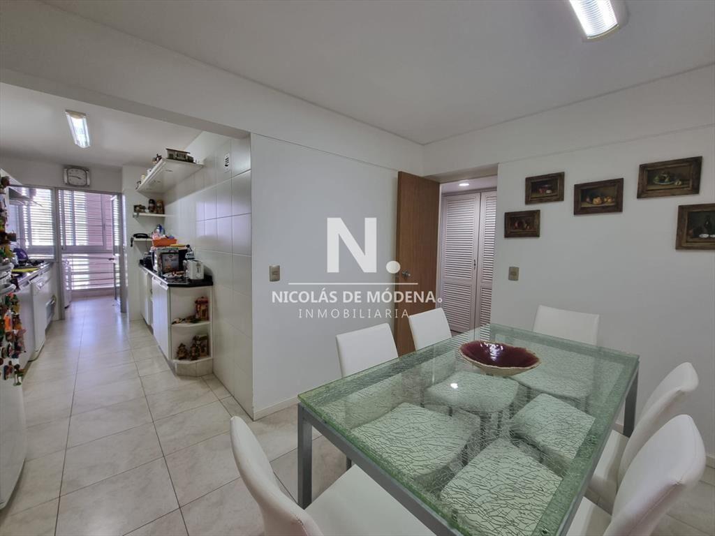 En venta hermoso departamento en Punta del Este.