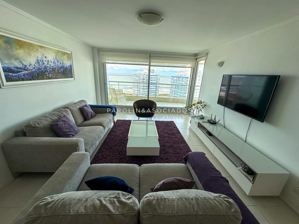 Departamento en Venta en Forest Tower de 4 Punta